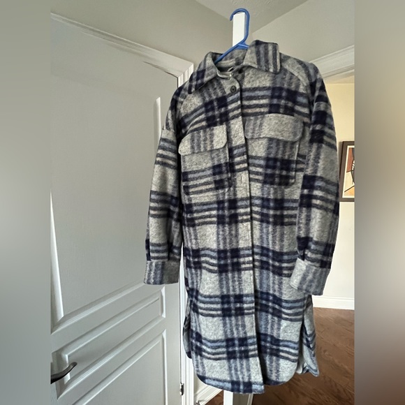 H and M Coat size XS - Picture 2 of 3